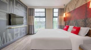 ibis Chengdu East Railway Station Hotel - 3