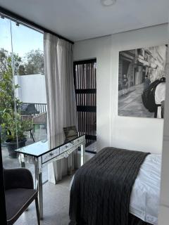 Constantia View Apartments- Luxury Self Catering - 7