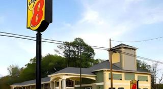 Super 8 By Wyndham Mansfield La - 1
