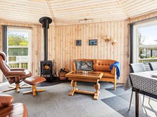 4 person holiday home in Vinderup-By Traum - 5
