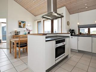 8 person holiday home in Ulfborg-By Traum - 1
