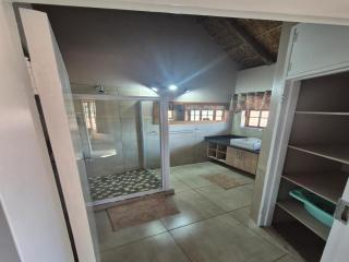 Isilwane Bush Camp - Pretoria - 7