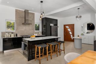 Luxury Family Villa with Pool, Gym & Bonfire Area - 7