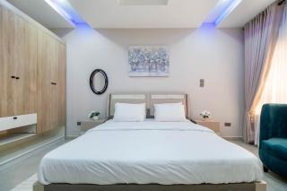 3 Bedroom Duplex for Shortlet - 6