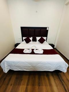 HL Residency Near Expo Mart Centre - 9
