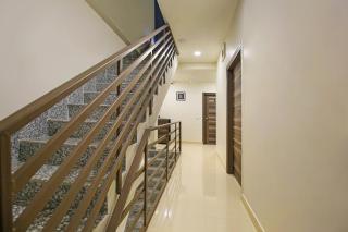 Hotel O Grand Inn - 8