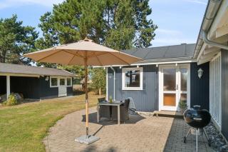 Idyllic Family Summer House 75 Meters From Coast - 1