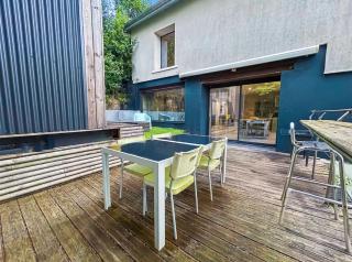 Maison familiale avec terrasse et vue - 5