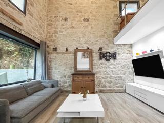 Maison familiale avec terrasse et vue - 1