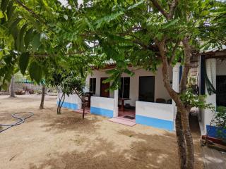 Oceanic White House - 1