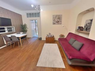 Elephant House - Old Town Tartu - 9