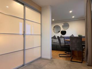 Breathtaking Lake & Mountain View Apartment - 1