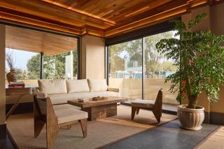 Jiuhua Mountain Tanfeng Resort Homestay 远眺山景大佛 九华山潭风民宿 - Miaoqian - 5