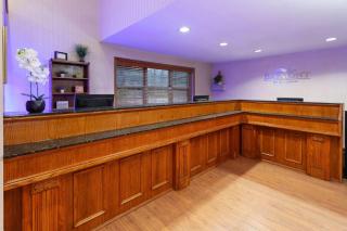 Baymont by Wyndham Chester IL - 6