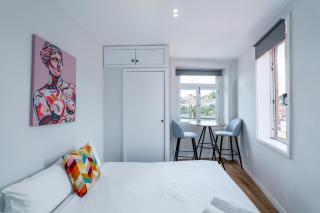 Porto Riverville Apartments - 2