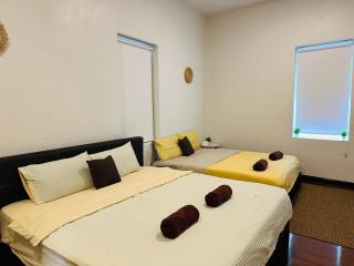 3BR 5BedVilla Silom China town BTS Surasak Special offer - 9