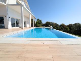 Studio dans Villa avec Piscine - 1