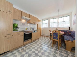 Apartment in Tröpolach near Nassfeld Gondola - 1