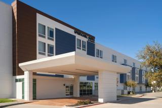 SpringHill Suites Dallas Central Expressway - 7