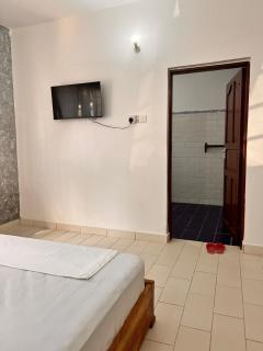 Honeydream Villa & Studio Apartments - 1