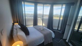 Three Bedroom Waterfall apartment - 3