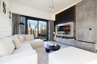 Restay Homes at Act Towers by Emaar - Pool access with Burj View included - Luxury Apartments in Downtown - 9