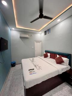 Chandra Residency Banaras - 7