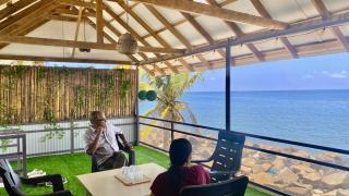 Waves Seafront home - 8