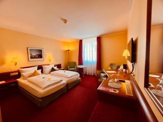 Hotel Weisses Lamm - 8