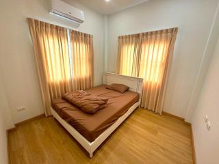 Minimalist Haven - 1
