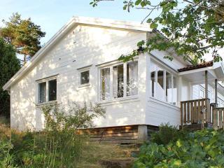 4 person holiday home in UDDEVALLA-By Traum - 0