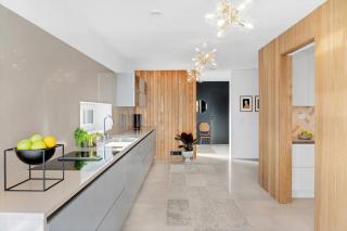 The Arctic Pearl by Paramount - Tromsø - 2