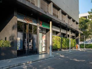 A space by cream - 9