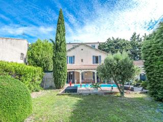 Holiday Home in Orange with Private Pool - 3