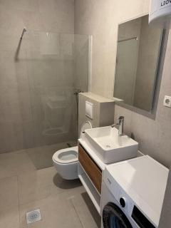 Real Home - 1