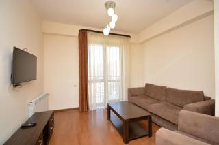 Premium apartment on Byuzand 17 with big balcony - Erevan - 1