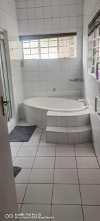 Yellow Stars Guesthouse - 5