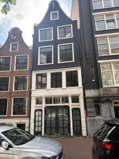 History and luxury - 1