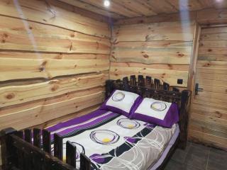 Banya Chan - - 8