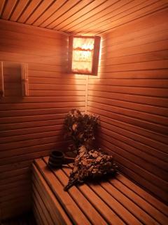 Banya Chan - 1