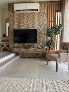 Soma Beach Front Cabana - Great Kite Surfing - 7