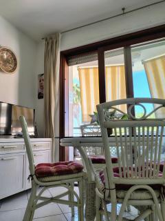 Orange Sunset, seaview & beach front - 8