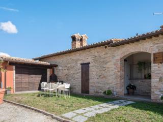 Authentic Marche Hideaway - 8