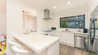 Carlton Place - 5
