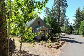 Cozy Chic Alpine Suite with AC - Walk to Lake - 6
