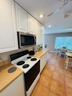 Street South House #54587 - 4