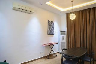 Bolton White Residence - 7