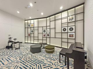 Luxe 2BR with Marina Views l Gaming & Music Room - 5