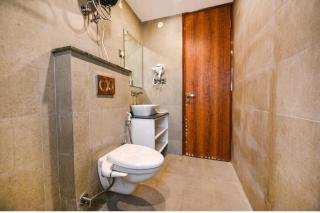 Hotel Nisha Plaza - 1