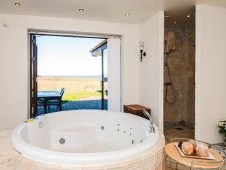 Luxury Fjordview Retreat-By Traum - 4